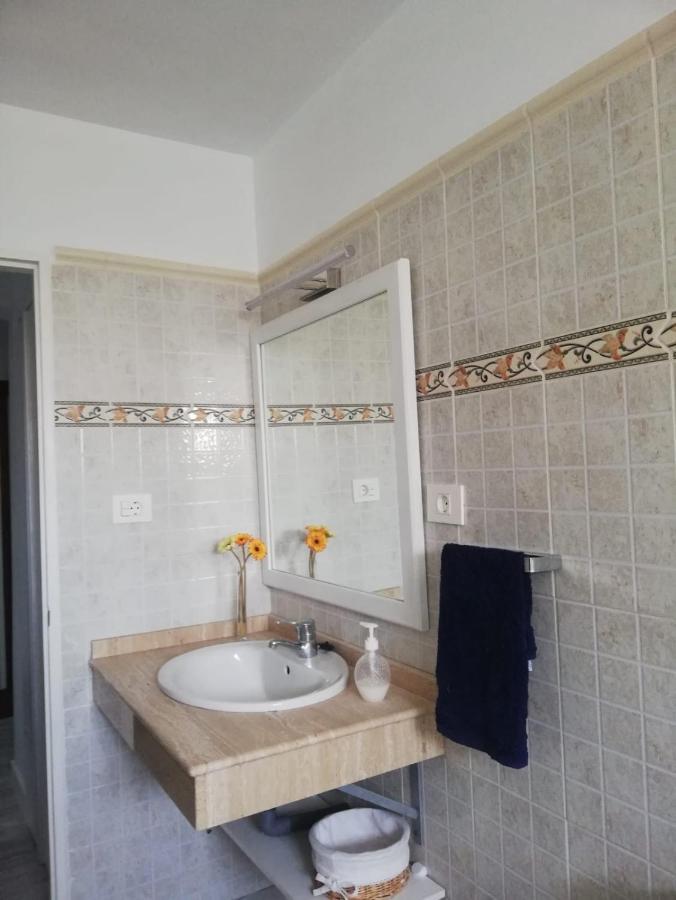 Apartamento La Estrella, Los Cristianos ロスクリスティアーノス エクステリア 写真